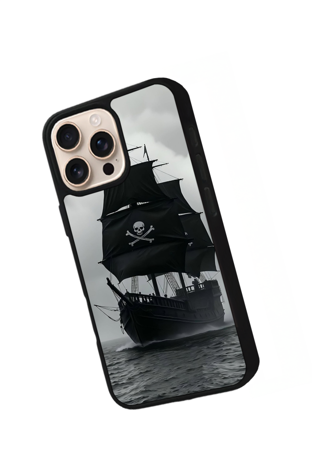 iPhone 16 Pro Uyumlu Korsan Tasarımlı Glossy Premium Kılıf