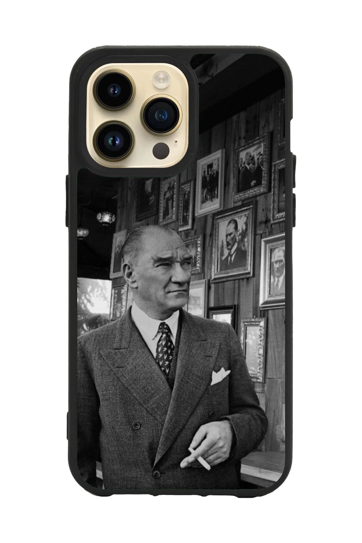 Apple iPhone 16 Pro Siyah Silikon Kılıf Çiziklere ve Darbelere Karşı Koruma